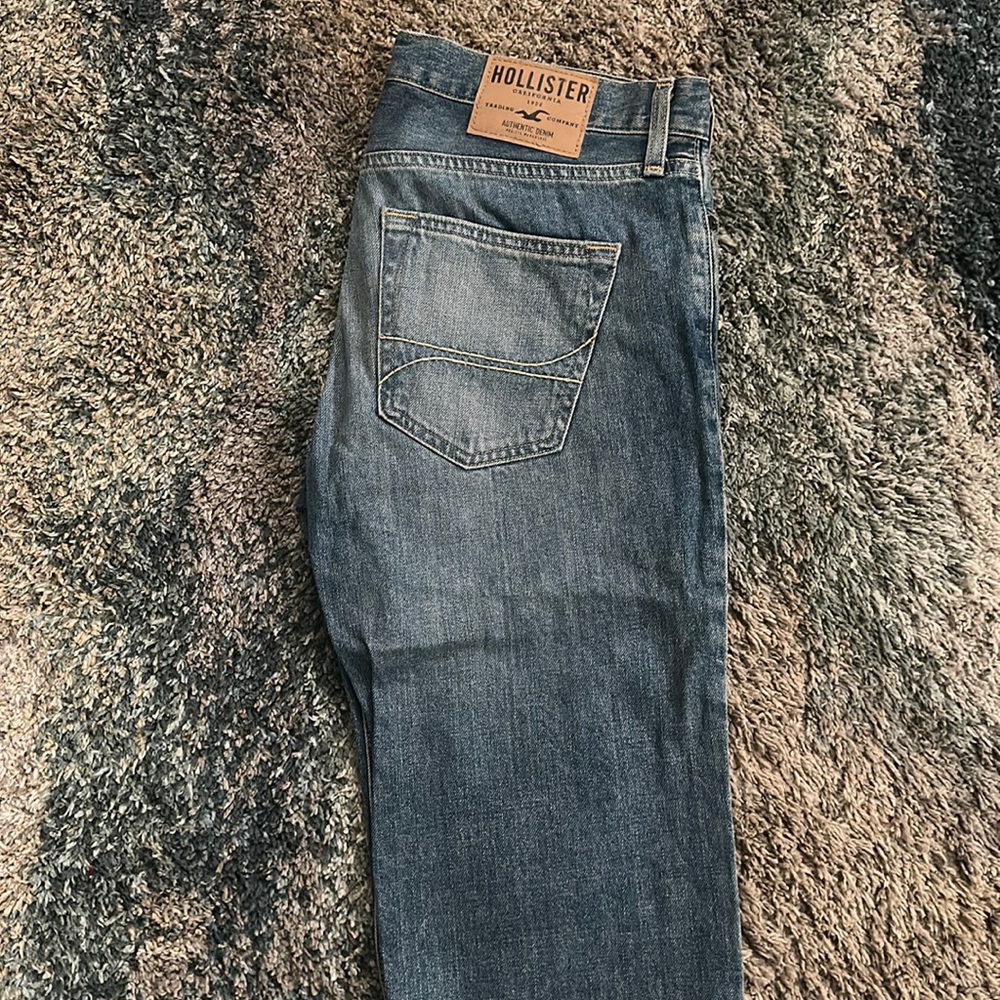 Hollister jeans